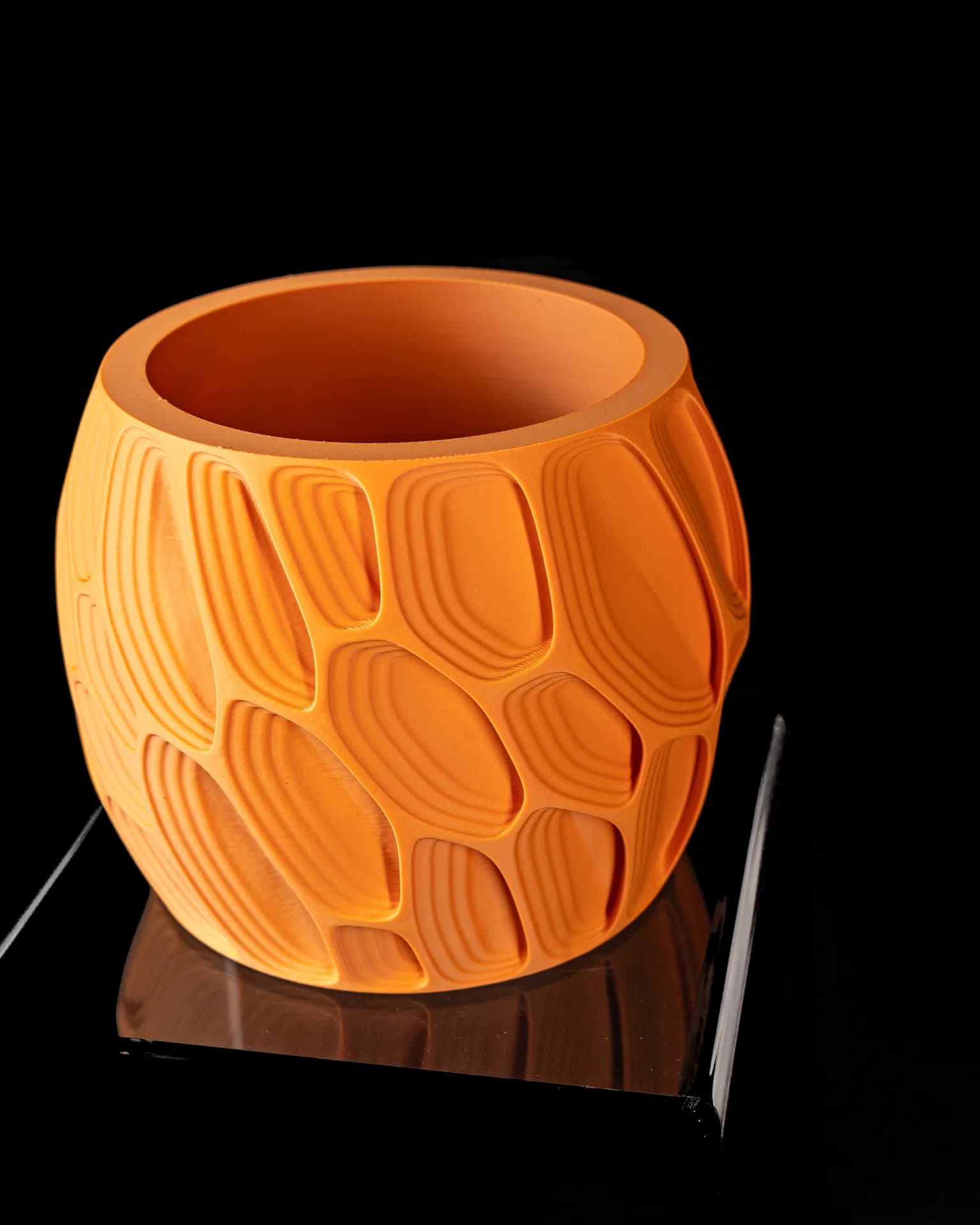 Ringo – Cache-pot sculptural aux courbes organiques - Miniature 3